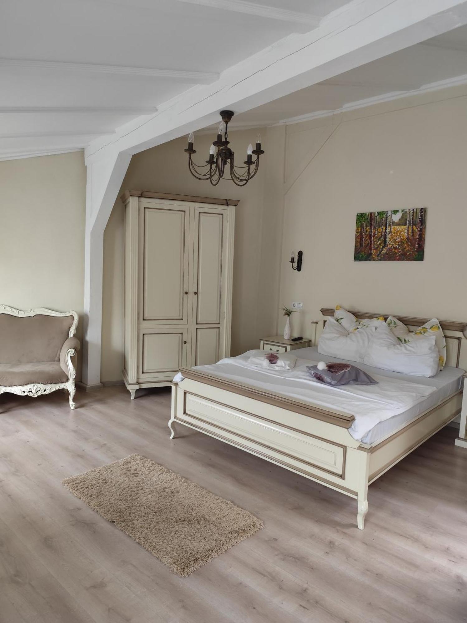 Oldtownvilla Studio Central Сибиу Экстерьер фото